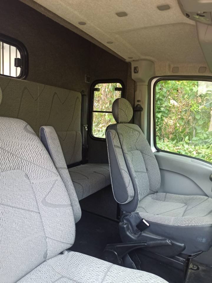 Renault Master Carrosserie Chardron 5 places 2 Chevaux 150cv 2010 – Image 5