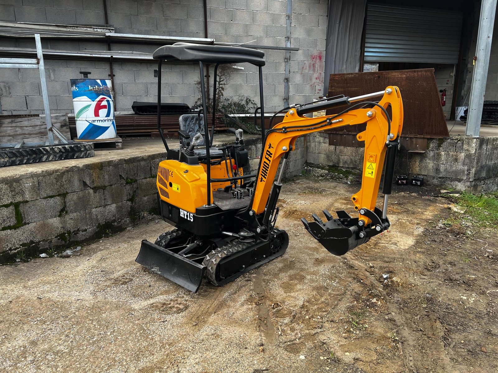 Mini pelle Electrique HT15 – Image 6