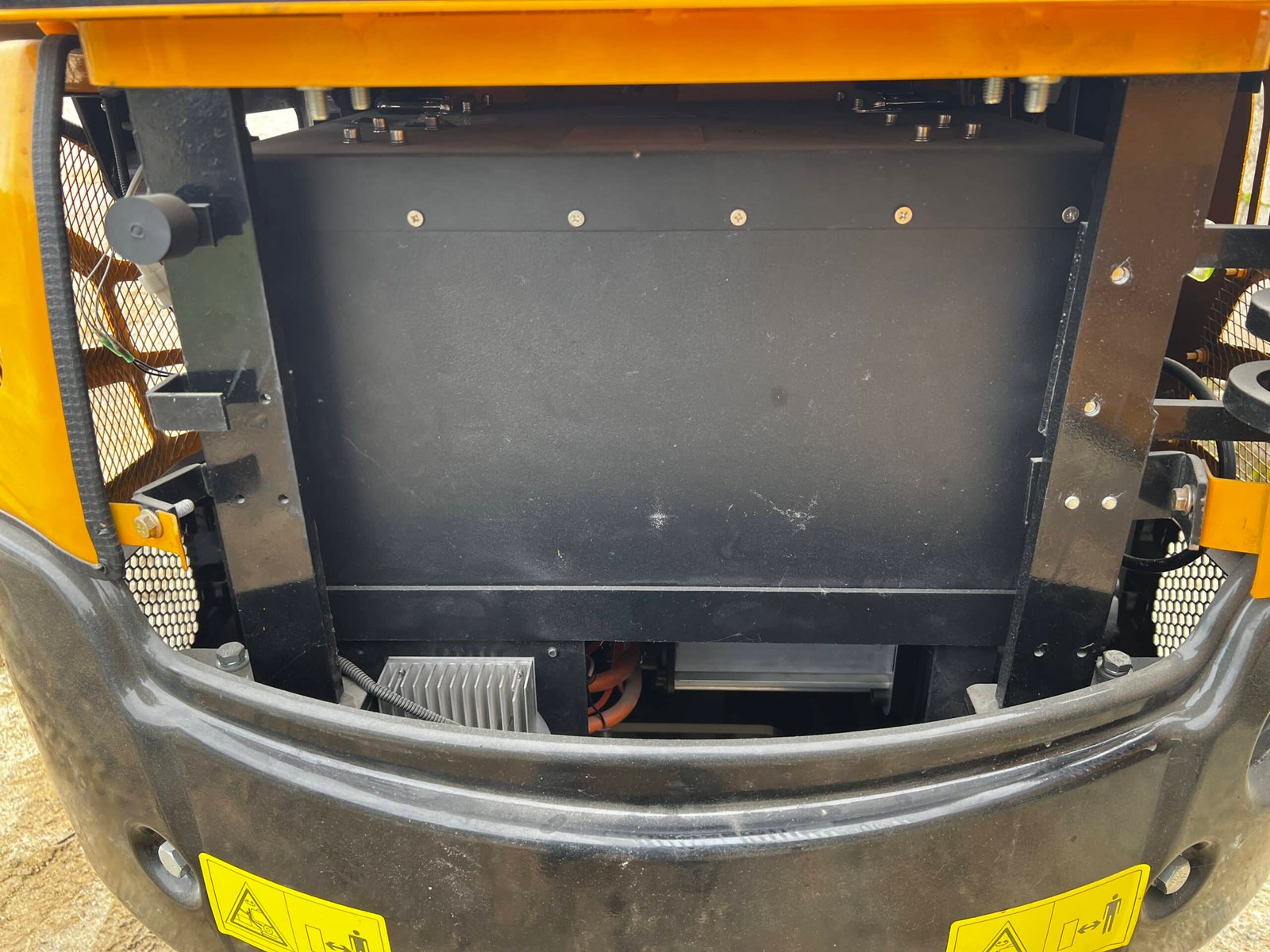 Mini pelle Electrique HT15 – Image 7