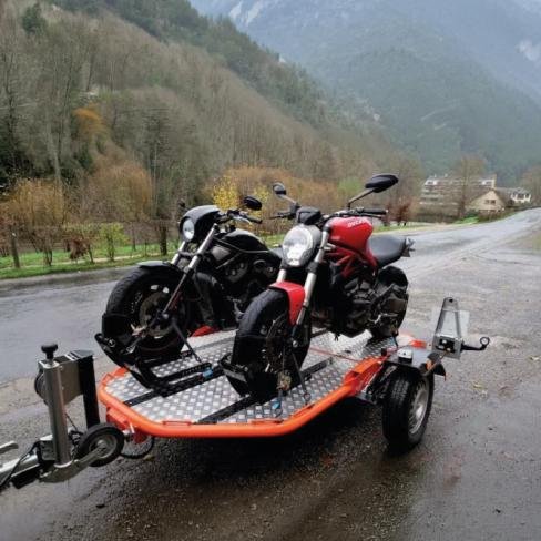 Remorque porte-moto abaissable et pliable 2 motos orange Cochet – Image 3