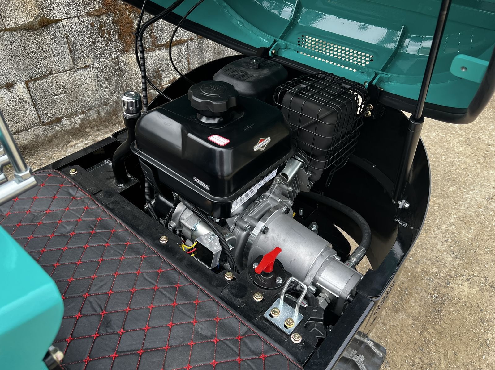 Mini pelle HT10C – Image 6