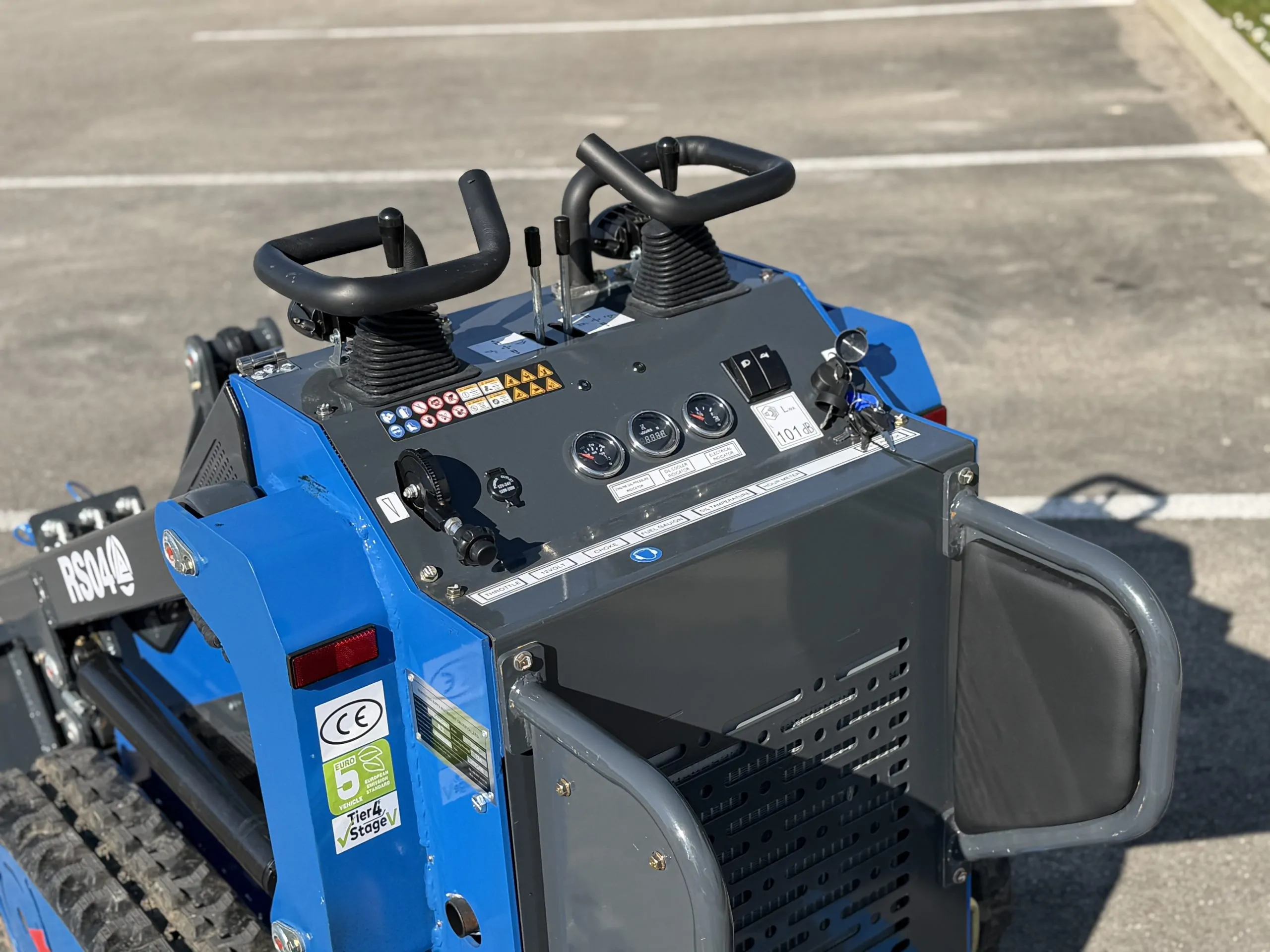 MINI CHARGEUR RS04 – Image 4