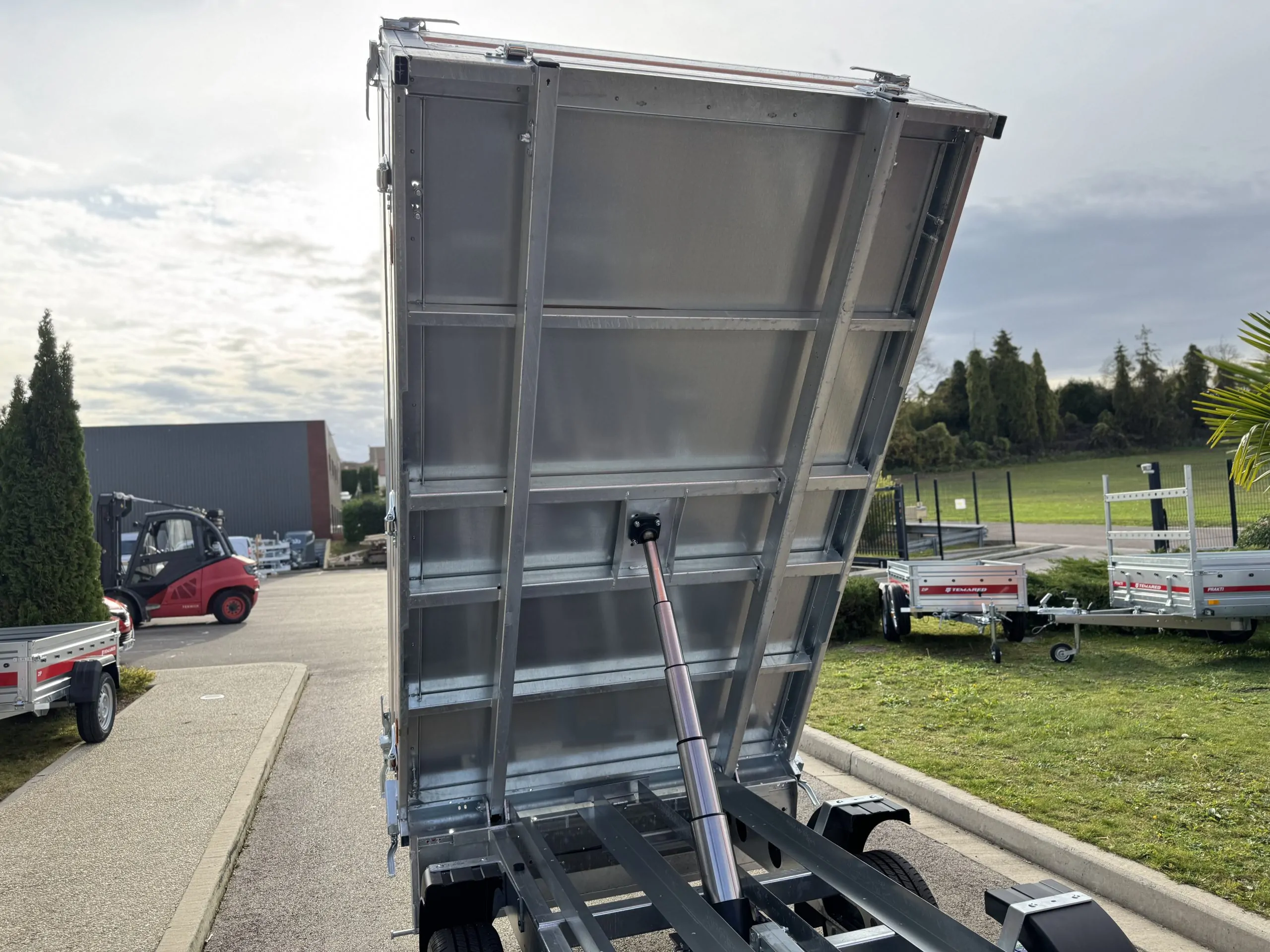 TIPPER Benne électrique 2515/2 - 2000 kg – Image 10